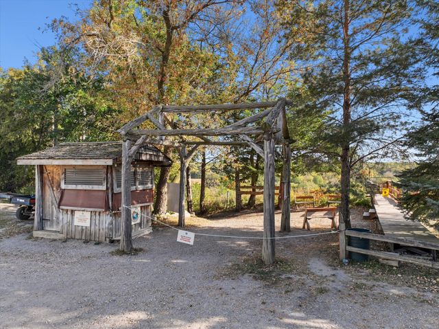 985 Stone Creek Drive, Jordan, MN 55352