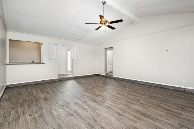 712 Springhill Drive, Hurst, TX 76054