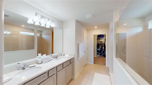 18071 FENDERS WAY, Land O Lakes, FL 34638