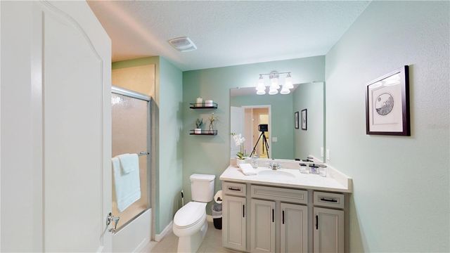 18071 FENDERS WAY, Land O Lakes, FL 34638