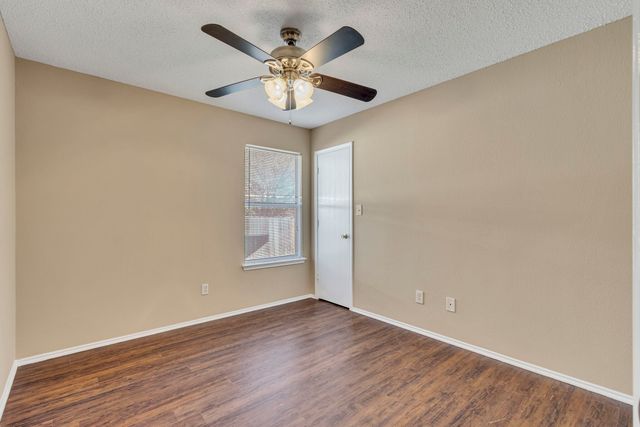 2920 Newport Avenue, Denton, TX 76209