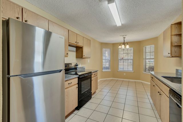 2920 Newport Avenue, Denton, TX 76209