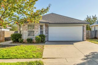 2920 Newport Avenue, Denton, TX 76209