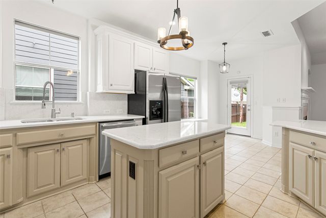 8516 Hudson Street, North Richland Hills, TX 76180