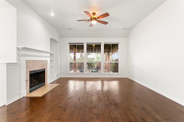 8516 Hudson Street, North Richland Hills, TX 76180