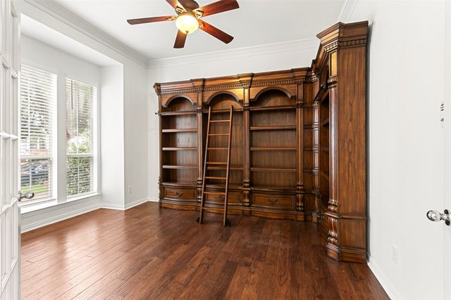 8516 Hudson Street, North Richland Hills, TX 76180