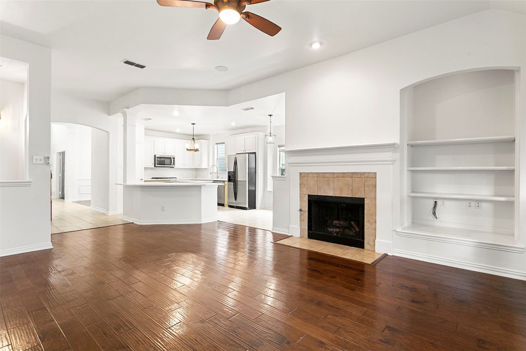 8516 Hudson Street, North Richland Hills, TX 76180