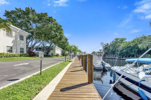6469 BAY CLUB Drive 3, Fort Lauderdale, FL 33308