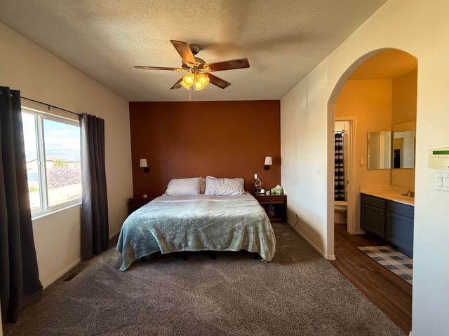 3324 Rio Fonda Court SW, Albuquerque, NM 87121