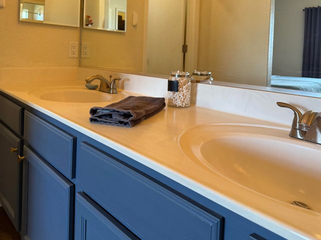 3324 Rio Fonda Court SW, Albuquerque, NM 87121