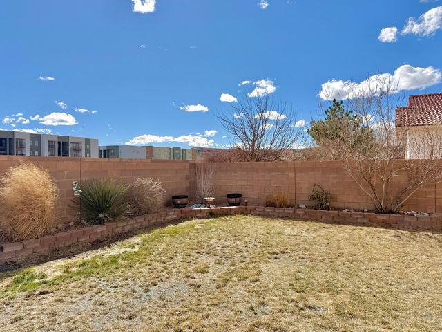 3324 Rio Fonda Court SW, Albuquerque, NM 87121