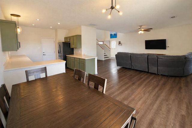 3324 Rio Fonda Court SW, Albuquerque, NM 87121