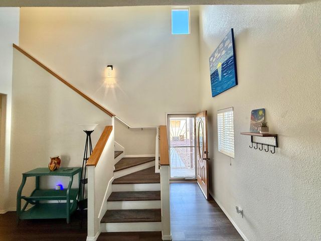 3324 Rio Fonda Court SW, Albuquerque, NM 87121