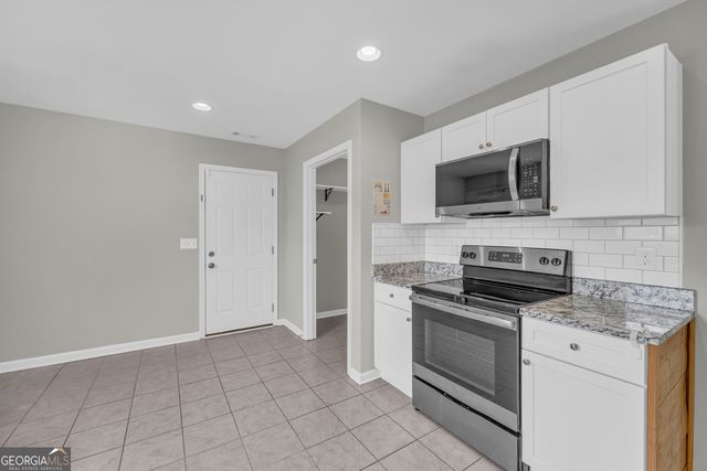 59 Gray Field Court, Jefferson, GA 30549