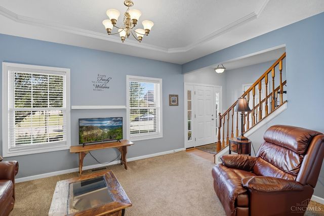 323 Rawling Drive, Harrison, OH 45030