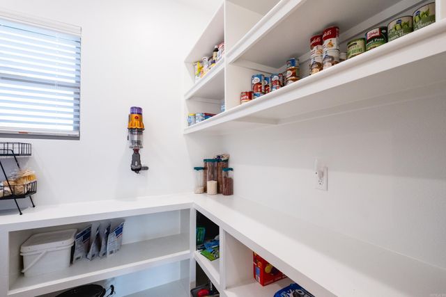 102 Red Crest Cove, Benton, AR 72015