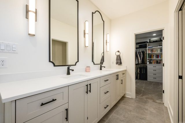 102 Red Crest Cove, Benton, AR 72015