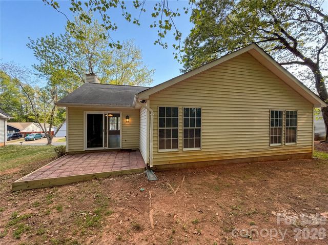 2324 Valleyview Drive, Charlotte, NC 28215