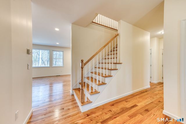 9 Sheffield Drive, Mansfield, CT 06250