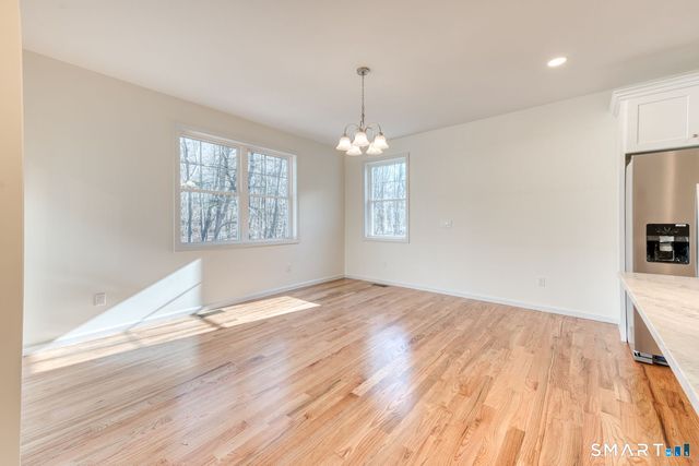 9 Sheffield Drive, Mansfield, CT 06250