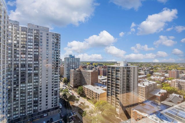 5757 N Sheridan Road 19D, Chicago, IL 60660