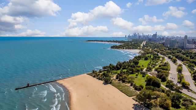 5757 N Sheridan Road 19D, Chicago, IL 60660