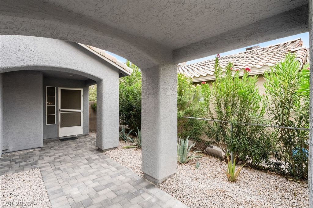 1982 Shannon Christine Drive, Las Vegas, NV 89104 — photo 5