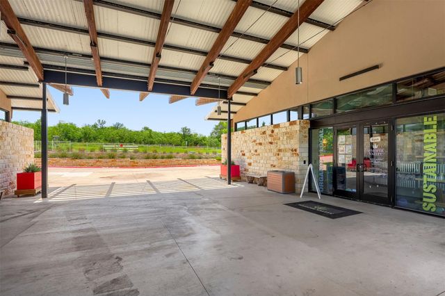 9816 Eloquence DR, Manor, TX 78653
