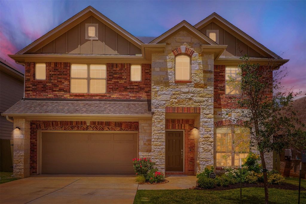 9816 Eloquence DR, Manor, TX 78653