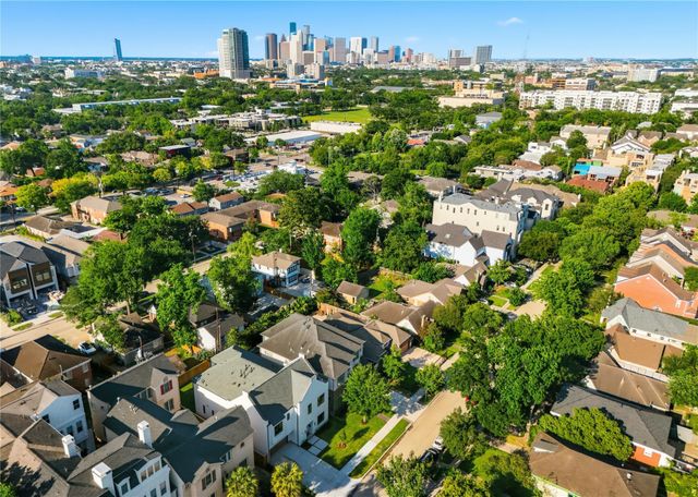 1642 Norfolk Street, Houston, TX 77006