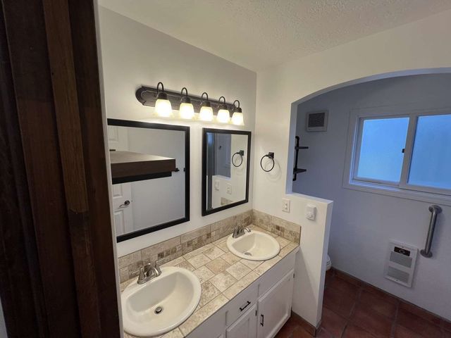 17 Verano Loop, Santa Fe, NM 87508
