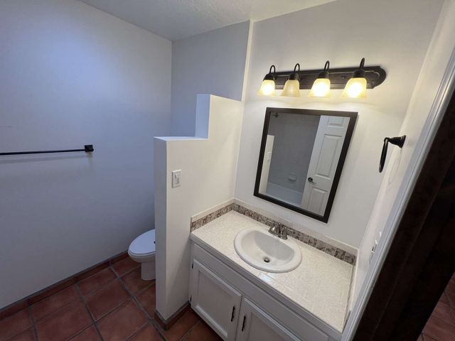 17 Verano Loop, Santa Fe, NM 87508
