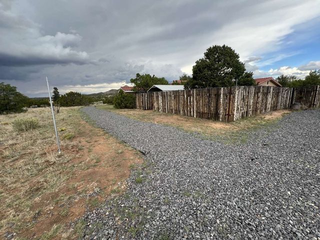 17 Verano Loop, Santa Fe, NM 87508