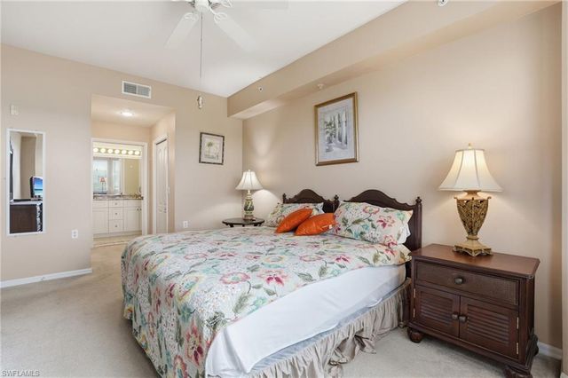 2720 Cypress Trace CIR 2913, Naples, FL 34119