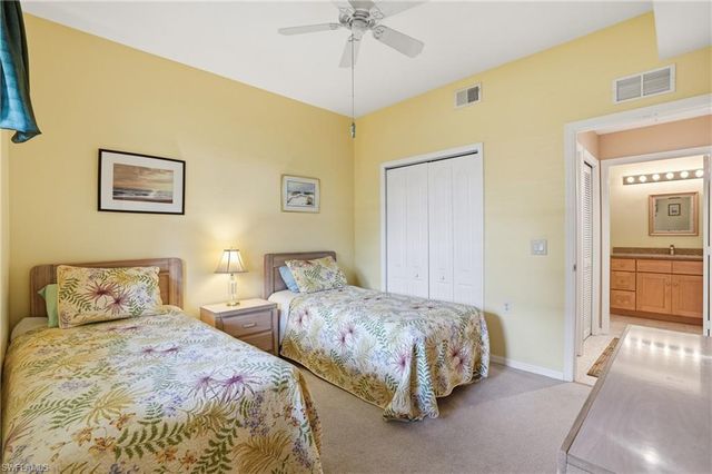 2720 Cypress Trace CIR 2913, Naples, FL 34119