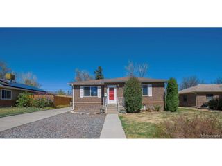 8165 W 17th Ave, Lakewood, CO 80214