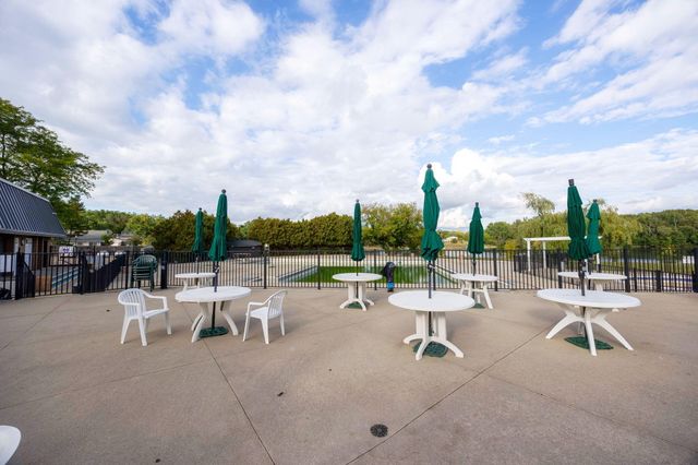 19472 Inlet Court, Northville, MI 48167