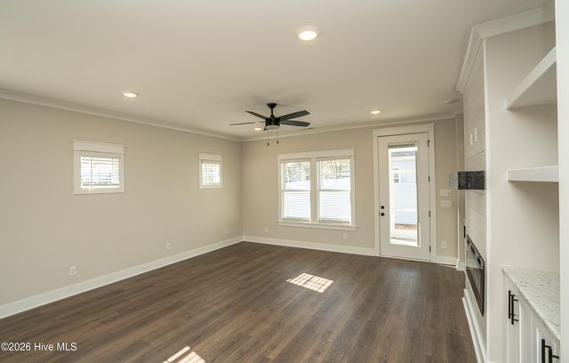 1650 Back Bay Drive SW, Shallotte, NC 28470