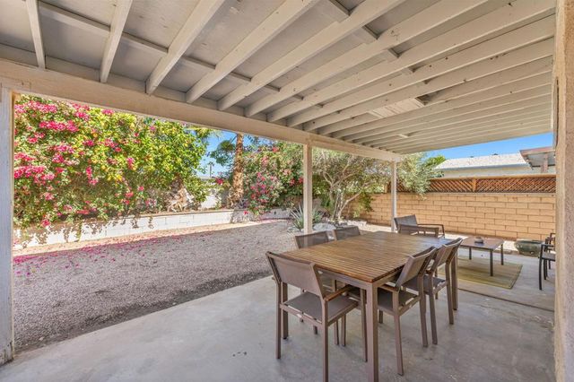 76896 California Drive, Palm Desert, CA 92211