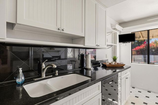 76896 California Drive, Palm Desert, CA 92211