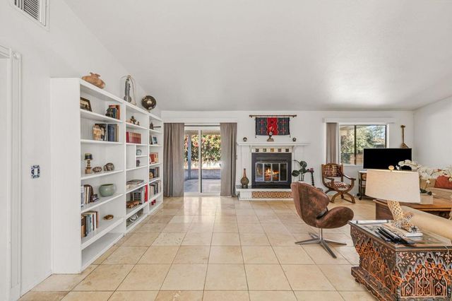 76896 California Drive, Palm Desert, CA 92211