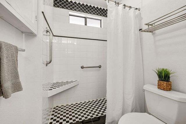 76896 California Drive, Palm Desert, CA 92211