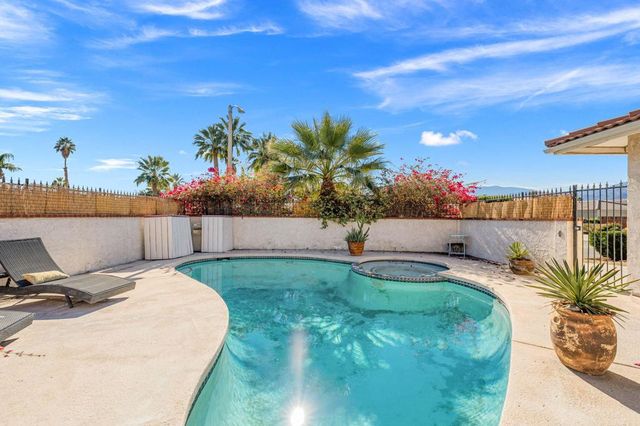 76896 California Drive, Palm Desert, CA 92211