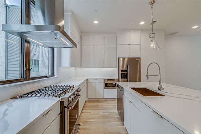 2707 Kimsey Drive 103, Dallas, TX 75235