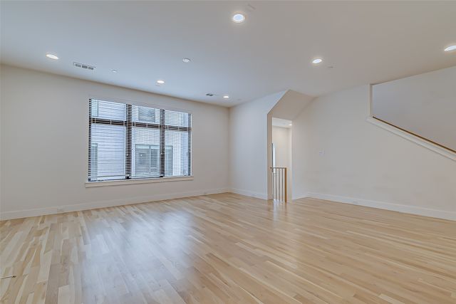 2707 Kimsey Drive 103, Dallas, TX 75235