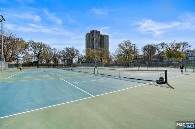 7855 Boulevard East 19L, North Bergen, NJ 07047