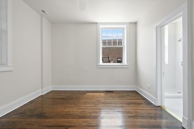 4541 S Forrestville Avenue, Chicago, IL 60653