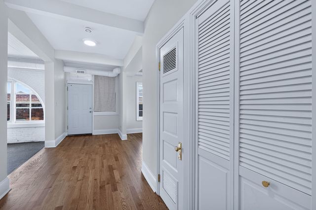 4541 S Forrestville Avenue, Chicago, IL 60653