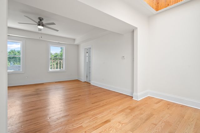 4541 S Forrestville Avenue, Chicago, IL 60653