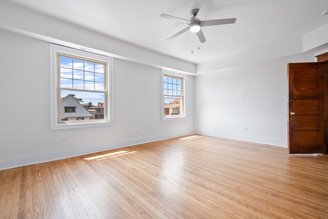 4541 S Forrestville Avenue, Chicago, IL 60653